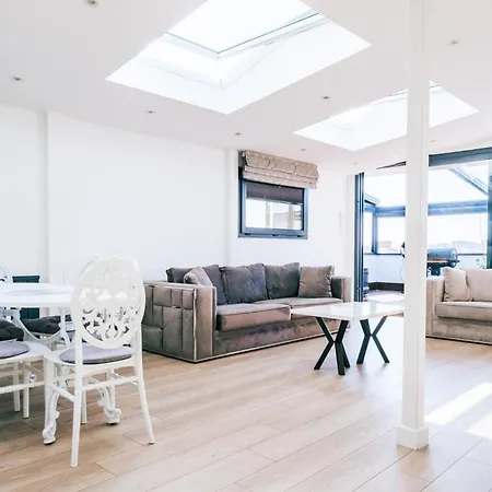 Sea View Flat W Terrace And Jacuzzi Διαμέρισμα